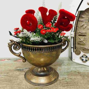 Vazen Goud Urn Planter Metaal Decors Trumpet Decor Bloemarrangement Potten voetstuk Bloemcontainer Plant Pot