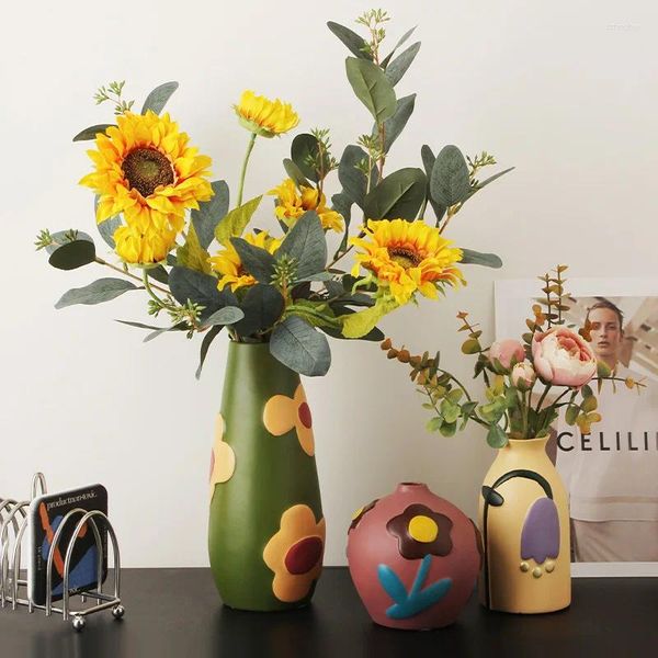 Vases Vase en céramique artistique fait à la main pour le décor du salon avec des couleurs somptueuses de peinture colorée