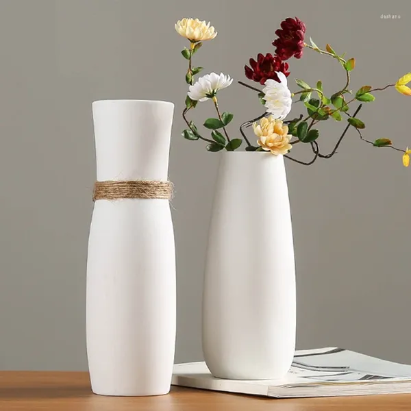 Vases Happy White en céramique à la main, conception de corde unique pour les cadeaux de décoration à domicile, fleur minimaliste moderne