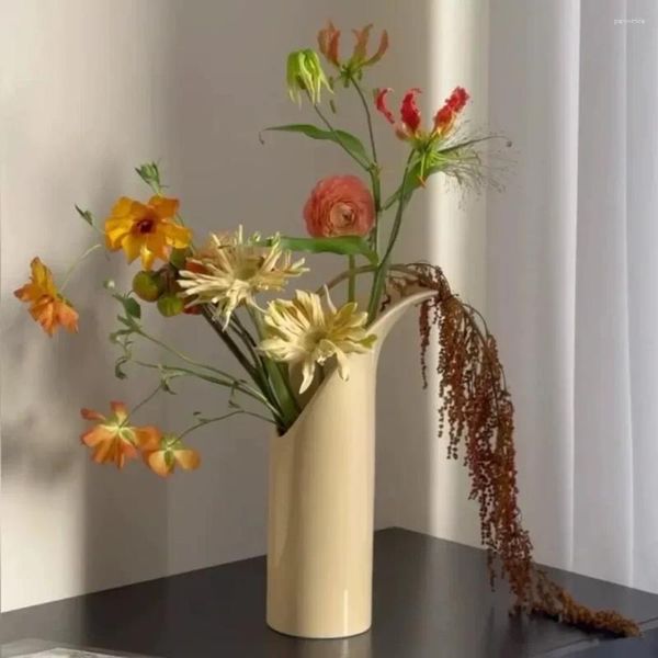 Vases Home Modern Art Decoration Simple Flower Pot salon Bureau créatif Décor créatif Conteneur de plante en céramique