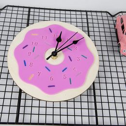 Vazen INS Nordic Donut Vormige Wandklok Cartoon Stille Mute Klokken Kinderkamer Decoratie Ornament Beeldjes P o Props Kwekerij Decor 230701