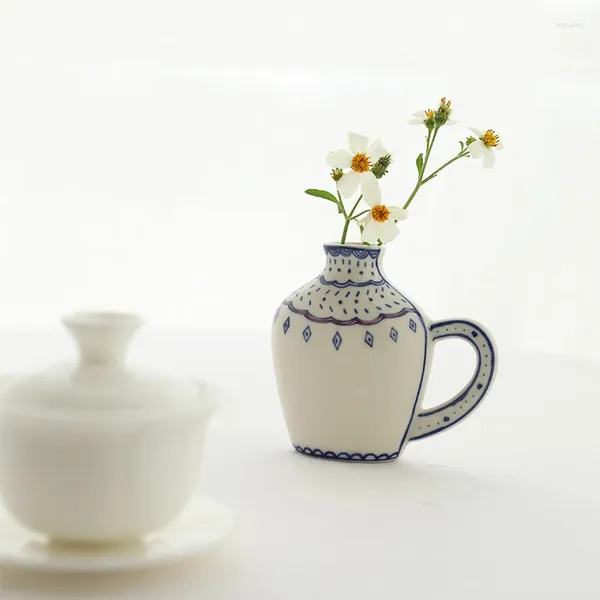Vases japonais double face peint à la main petit vase en céramique rétro bleu et blanc ornements plats créatifs simples
