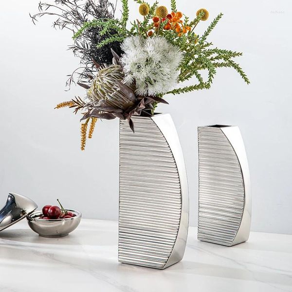 Vases moderne Metal Luxury minimaliste Ikebana Nordic Style Design Salon Jarrones décorativos Home Decorating WZ50HP