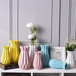 Vases NORDIC BRIEF DIAMOND CERAMIC VASE HOME DECOR FASHION FLOWER ROOM STUDY DESKTOP WEDDING DECORATION