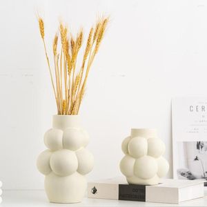 Vases Nordic Flower Bud Vase en céramique Arrangement créatif Décoration artistique haut de gamme Lumière intérieure Luxe Soft