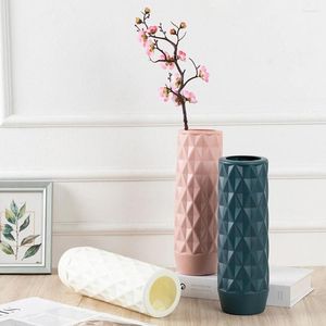 Vases Nordic Plastic Flower Vase for Flowers Pot Home Living Room Decor Ornement Battle Arrangement Anti-Céramic Basket