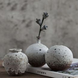 Vases Décor de chambre nordique Vases en céramique brute personnalité rétro Pot de fleur sèche Art Mini Vase disposition créative petites décorations de ménage