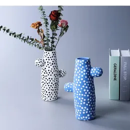 Vases Nordic White Cactus Ceramic Vase Polka Dot Modèle Ornement créatif Décoration de salon Accessoires de décoration intérieure