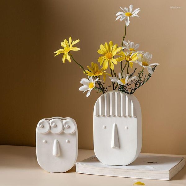 Vases Décoration en céramique blanche nordique avec étude de dessus de bureau de porche de fleurs sèches Décorations faciales mignonnes Arrangement de fleurs de salon