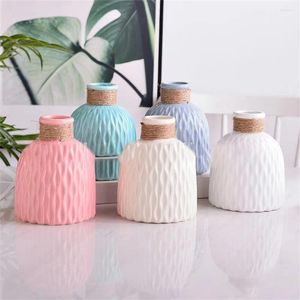 Vases en plastique Vase moderne de style nordique Arrangements floraux de mode Home Decoration Pot White Simple