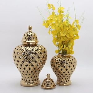 Vases Retro Céramique Golden Hollow Ginger Jar Decoration Home Room Vases Goldplated Vases Universal Storage Jar Décoration