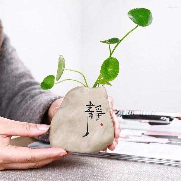 Jarrones Macetero de cerámica rústico con inscripción personalizada Diseño de piedra sintética Maceta de tamaño pequeño para flores grandes