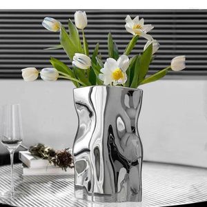 Vases en argent plaqué en céramique Vase plissé Sac Forme de fleurs Décoration des fleurs artificielles Arrangement floral décoratif