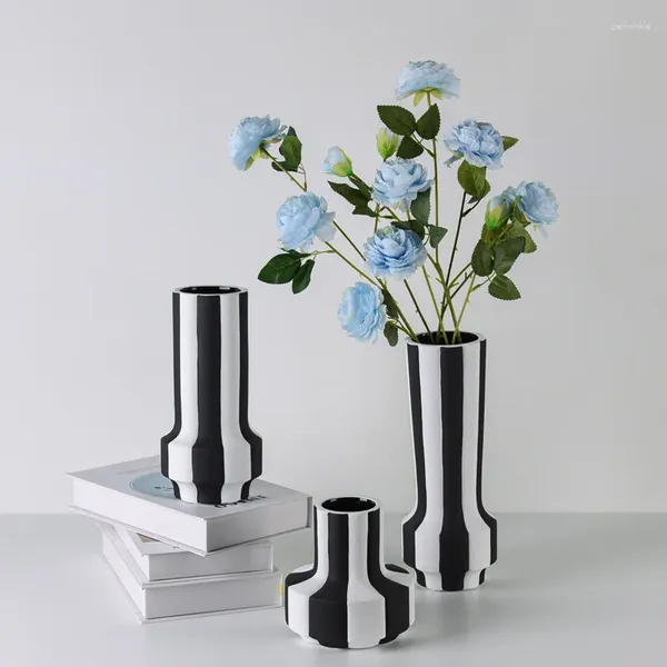 Vases Strongwell Nordic Black White Stripes