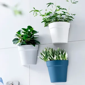 Vases Pot de fleur mural simple Succulent Radis vert Semi-circulaire Panier suspendu en plastique