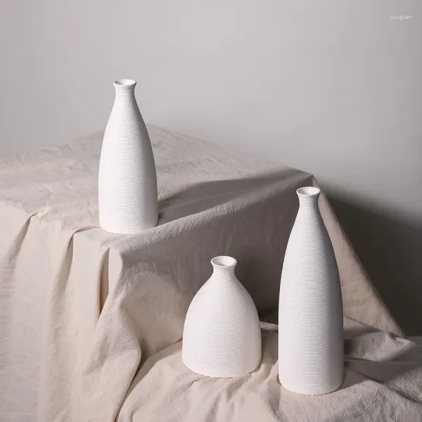 Vases en céramique blanche décorations pour la maison Ins coréen Simple Style moderne Vase salon haute apparence niveau arrangement de fleurs