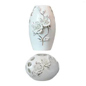 Vases White Ceramic Vase Table Ornement Hollow Out Out for Mantel End Decor Fireple commode Home Office chambre multifonctionnelle