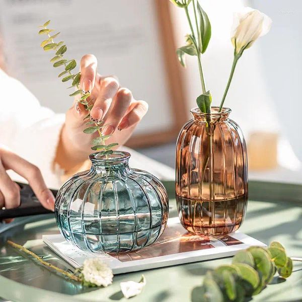 Vases en gros en verre transparent en verre transparent mini citrouille de citrouille de couleur hydroponique de couleur hydroponique du salon décoration ornements