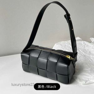 Vbottegas Un solo hombro de punto Diseñador de alto grado Damas Verano Chica Bolso Cassette Mismo cuero Bolsas de axila Primavera 2023 Ladrillo Bolso de mujer CTY9