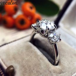 Vecalon Fashion Three Stone Ring 925 Sterling Silver Diamond Engagement Bands de mariage Rings For Women Bridal Dinger Bijoux Gift 282i