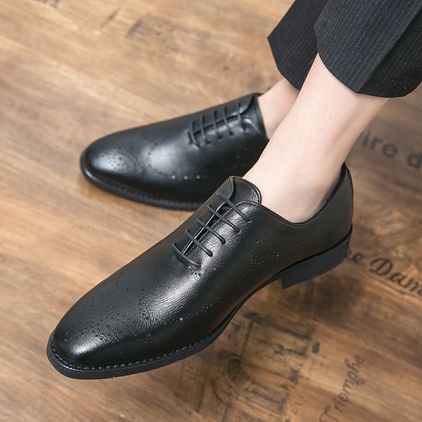 Vegan Oxford chaussures bout pointu sculpté poinçon hommes à lacets mode chaussures décontractées formelles plusieurs tailles 38-47