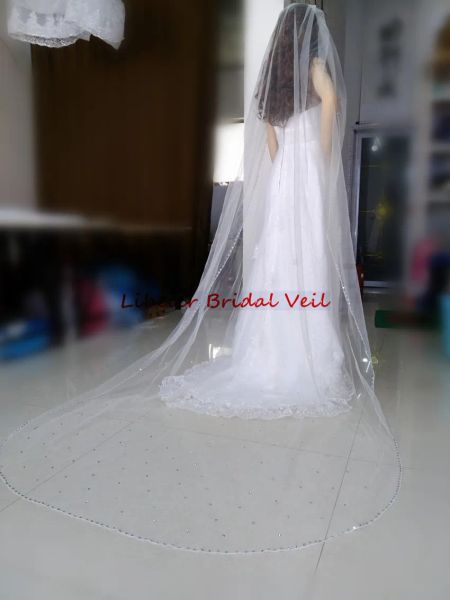 Voiles réelles images nouvelles élégantes longues 3m 1 couche blanche veille de mariage ivoire châle de la cathédrale nuptiale avec peigne en alliage