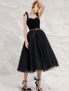 Velutum Sweetheart Spaghetti vestidos de cóctel de dos piezas Little Black Dress Tea-length Woman Party Dress