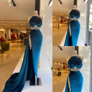 Fluwelen Mermaid Avondjurken Lange Crystal Beading Side Split Afrikaanse Prom Dress Mouwloze Arabische Formele Partij Glozen Plus Custom Made