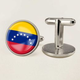 Boutons de manchette drapeau national du Venezuela partout dans le monde boutons de manchette drapeau national costume bouton décoration de costume pour l'artisanat de cadeau de fête