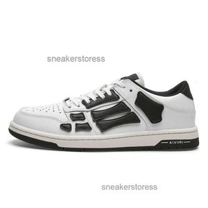 Sneaker Sneaker Skell Skels de chaussures Armyri Bone Armyri Chunky High Top Small White Fashion White Fashion Skateboard Splice en cuir véritable 7B5Q