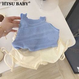 Vest HTSU Baby Girls Vêtements Enfant Childrens Top top top creux Hollow Top Top + DrawString Shorts Childrens Thin Two Piece Setl240502