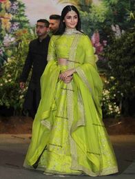 Vestido 2 En 1Green Indian Sally Vestidos de novia Apliques de limón Con cuentas Árabe Dubai Vestidos de novia Robe De Soir￩e De Mariage