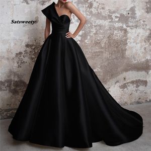 Vestidos de Gala Satin Evening Prom Dresses Long 2023 Zwart formele jurken Een schouderbaljurk ABIYE GECE ELBISESI 265F
