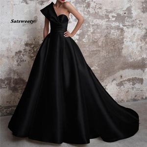 Vestidos de Gala Satin Evening Prom Dresses Long 2023 Zwart formele jurken Een schouderbaljurk ABIYE GECE ELBISESI221C