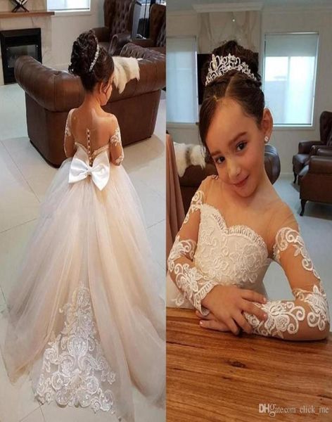 Robes Primera Comunion deux pièces robe de bal robe de fille de fleur dentelle enfant en bas âge Glitz Pageant robes jolies enfants robe de bal0983972088