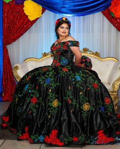 Vestidos Vintage de Black 15 Borduurwerk Quinceanera -jurken 2023 Applique korte mouw meisjes plus size verjaardagsfeestjes jurken