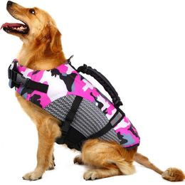 Gilets Gilet de sauvetage pour chien Gilet de sécurité pour animaux de compagnie Gilet de sécurité réglable Camo Maillot de bain réfléchissant avec poignée de sauvetage pour la navigation de natation