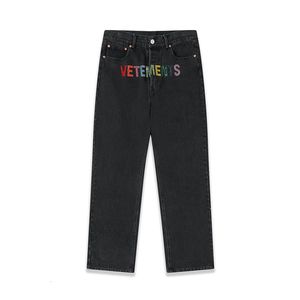 Velements Men Jeans Real High Quality Femmes Survit les pantalons de mode designer brodés LETTRED CASSORAD LEG 263