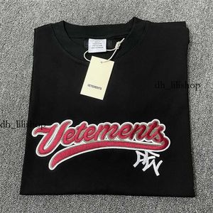 vetements t shirt luxe surdimensionné T-Shirt hommes grande broderie rouge Vetements T-Shirt hommes femmes haute qualité été Vtm manches courtes en vrac 220