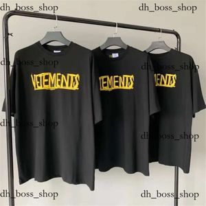 VETTÉS T-shirt Mens Tshirts Vetements Veste 3D Puff Print Vetements T-shirt Men Vets Pantal