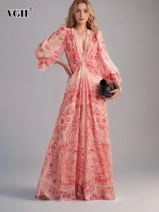 VGH Hit Color Patchwork Folds Elegant Long Robe for Women v Neck Long manche à manches hautes et à température
