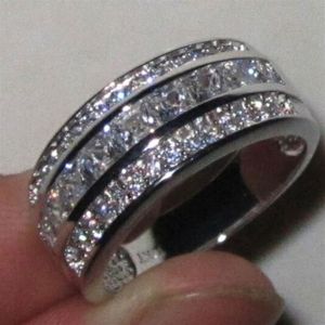 Victoria Wieck Joyería de moda 10kt oro blanco lleno Zafiro Diamante simulado Boda princesa círculo Anillo de banda para mujer regalo 253F