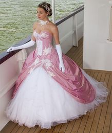 Victoriaanse trouwjurk roze vintage vintage lange en witte bruidsjurken lieverd nek kanten appliques korset baljurk prinses bruid jurken es