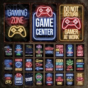 Videogiochi Targhe in metallo Zona di gioco Adesivo in metallo Gamer Decorativo Ferro Pittura Placca Necon Center Latta per sala giochi Man Cave Decorazione murale personalizzata 30X20CM w01