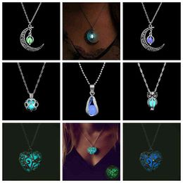 Vienkim Glow In The Dark Collier Lune Carré Coeur Colliers Pour Femme Creux Goutte D'eau Pendentif Nuit Fluorescence Lumière G220310