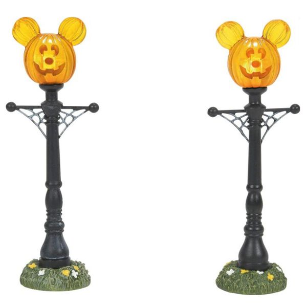 Village Halloween Accessories Pumpkintown Street Lights - Juego de figuras iluminadas, 4 625 pulgadas, multicolor