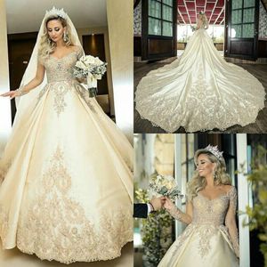 Vintage Plus La Taille Robes De Mariée Perles À Manches Longues Sheer Cou Dentelle Chapelle Train Robe De Mariée Robes De Mariée Sur Mesure