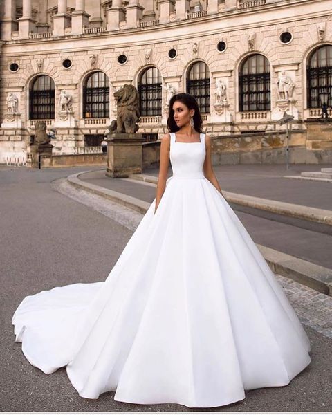 Vintage 2019 vestido de boda blanco simple del verano más barato de tren cuadrado largo cuello Mujeres Vestidos de novia de raso