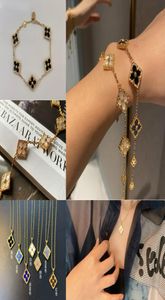 Vintage 2021 Solid Color Lucky Four Leaf Clover Charm voor vrouwen roestvrijstalen armbanden sieraden armband cadeau1411139