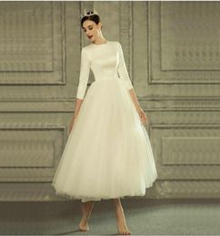 Vintage années 50 Tutu robe de mariée 34 manches fantaisie Tulle thé longueur robes de mariée courtes vestido de noiva personnaliser grande taille 20206749269